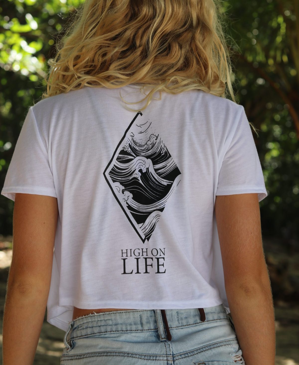 HOL Wave Crop Tee